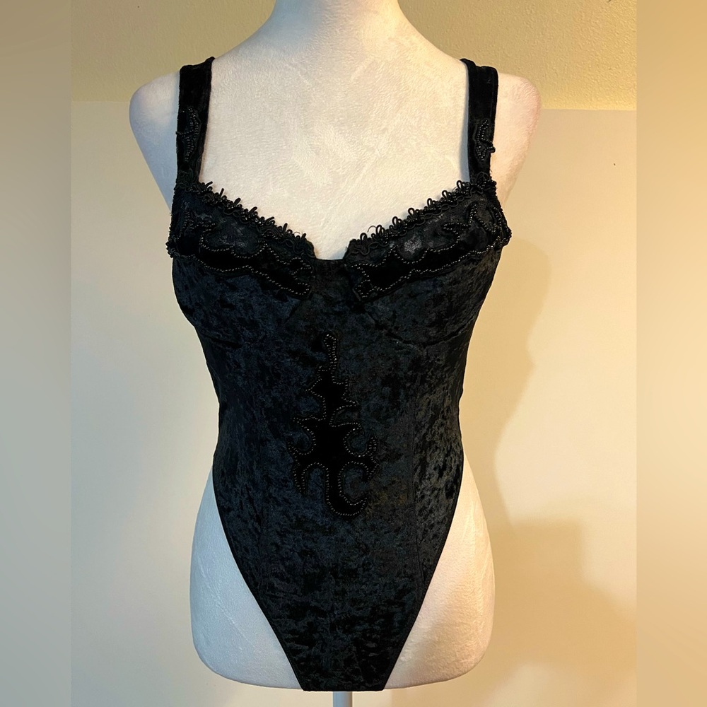 Vintage Victoria’s Secret GOLD LABEL black velvet teddy